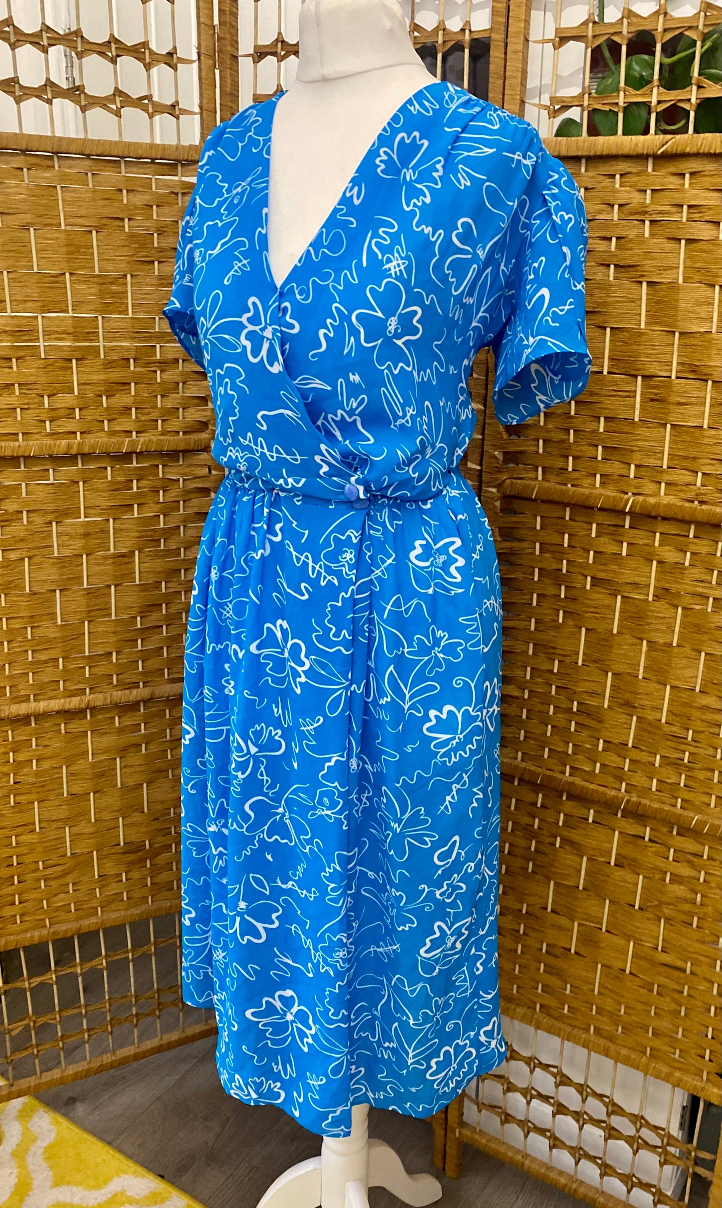 1980s Blue/White ‘Tea’ Style Midi-Dress (UK 14)