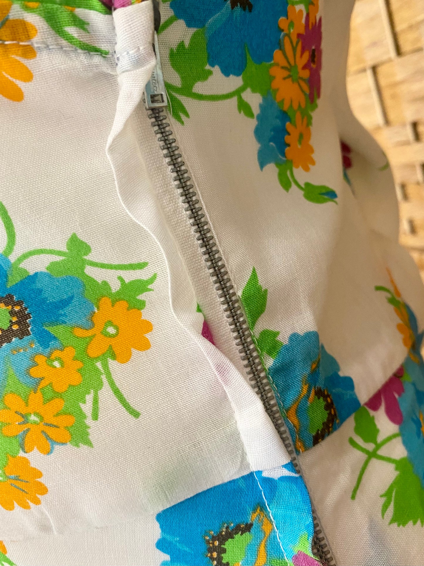 1970s Floral Mini Dress (UK 10)