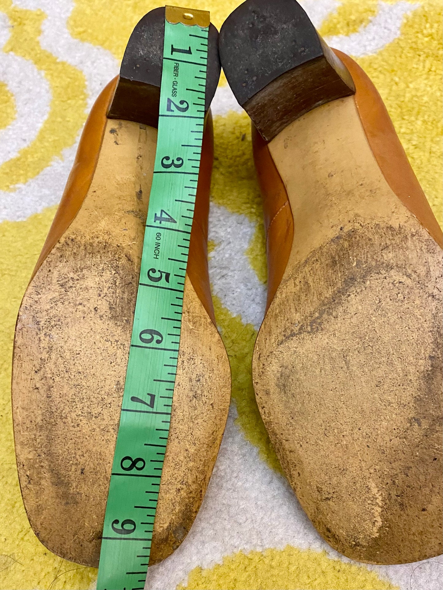 Vintage Tan Court Shoes (UK 6)