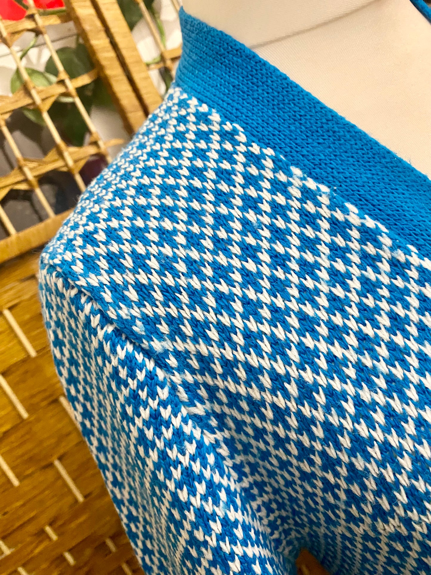 1970s Geometric Knitwear (UK 16)