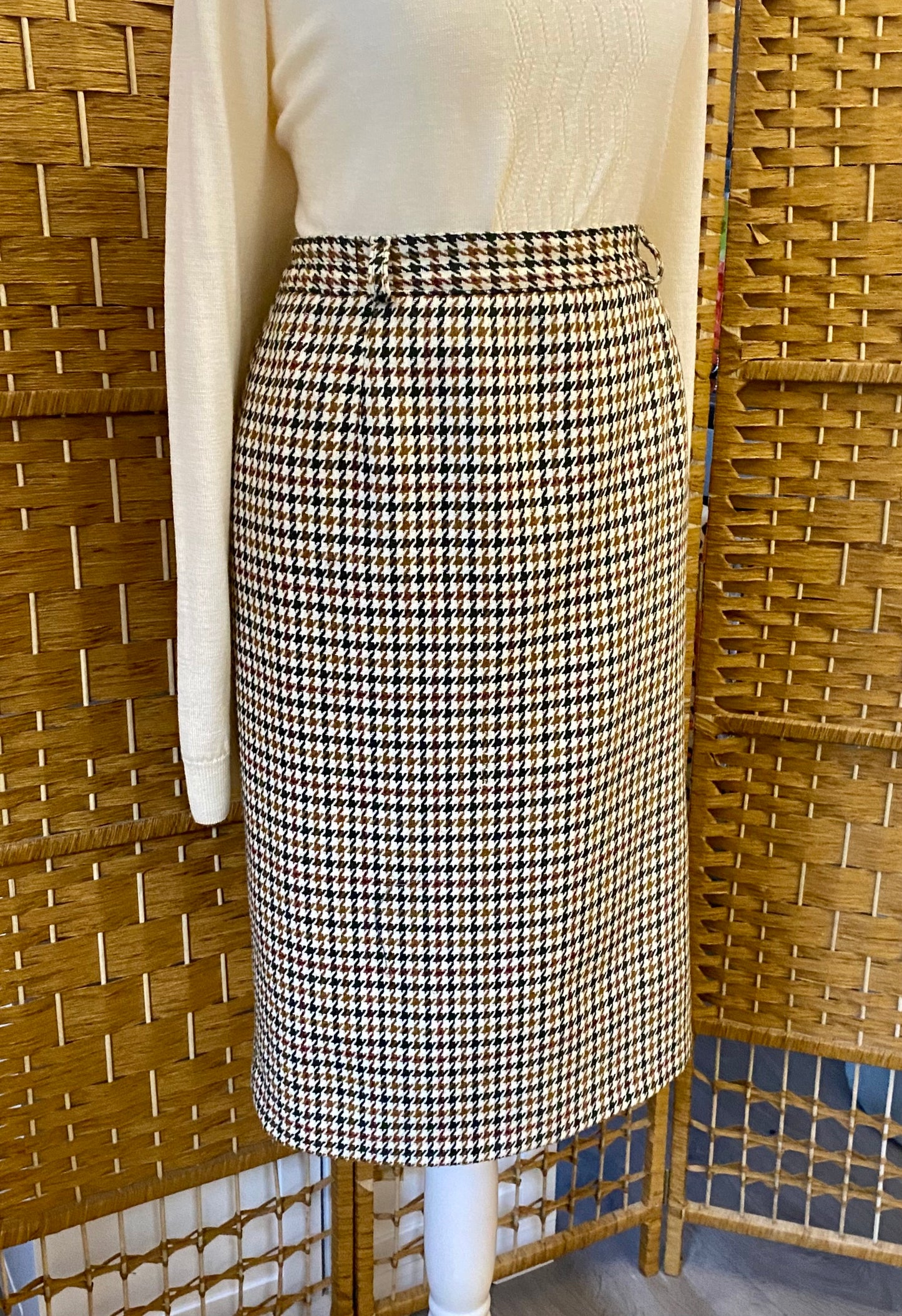 1980s C & A Skirt Suit (UK 10/12)