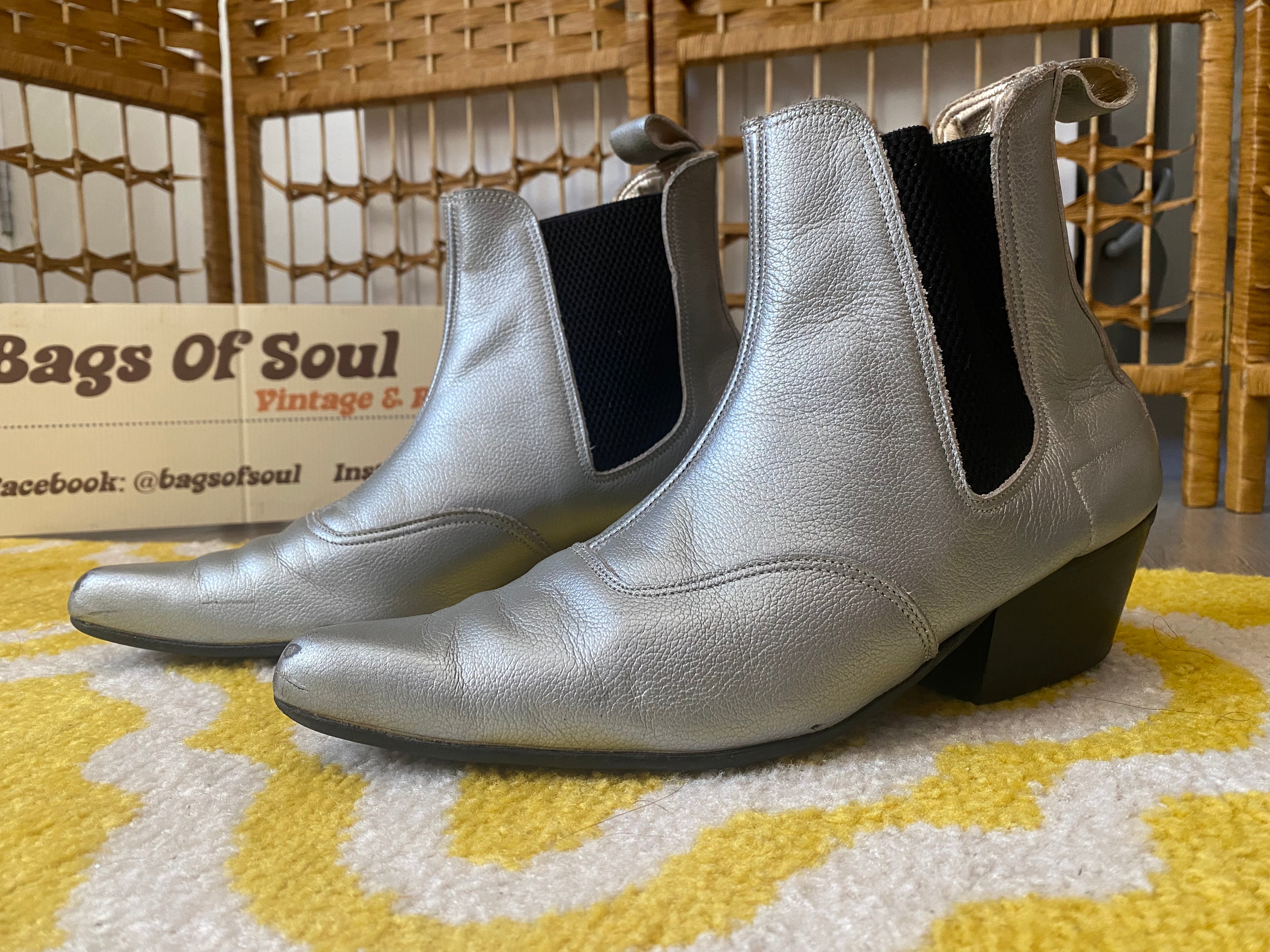 Silver Cuban Heeled Chelsea Boots UK 6 Bags of Soul