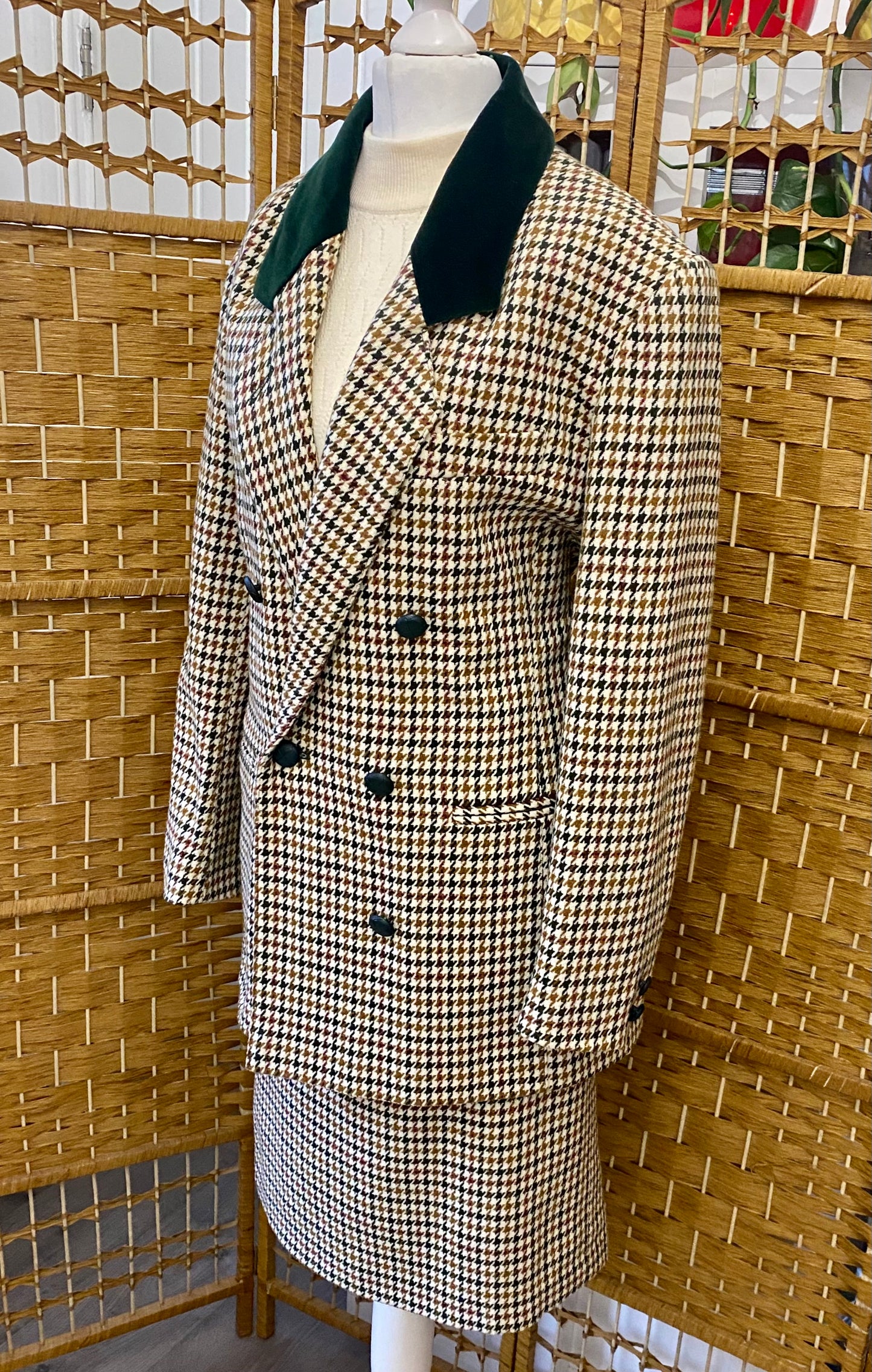 1980s C & A Skirt Suit (UK 10/12)