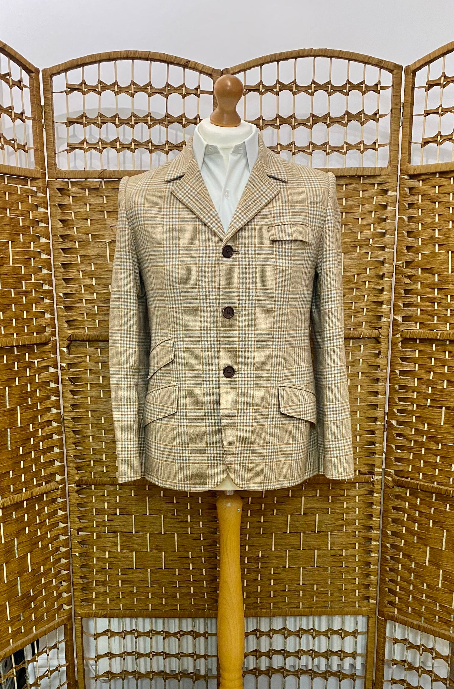 Tailor Made Wool Suit (38”/32”)