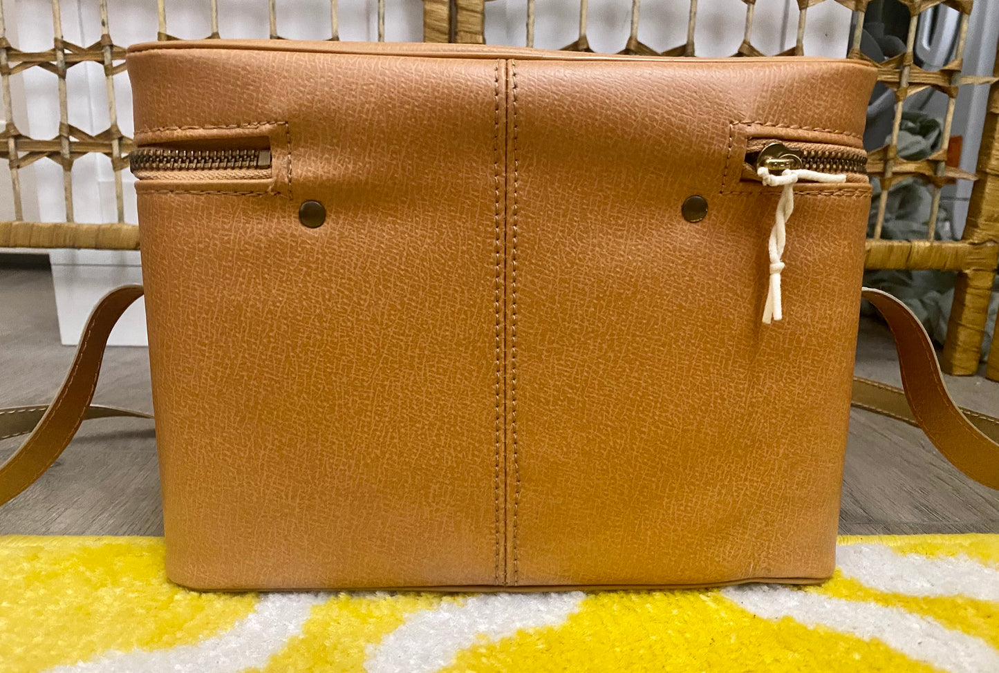 Vintage Tan Camera Case/Shoulder Bag