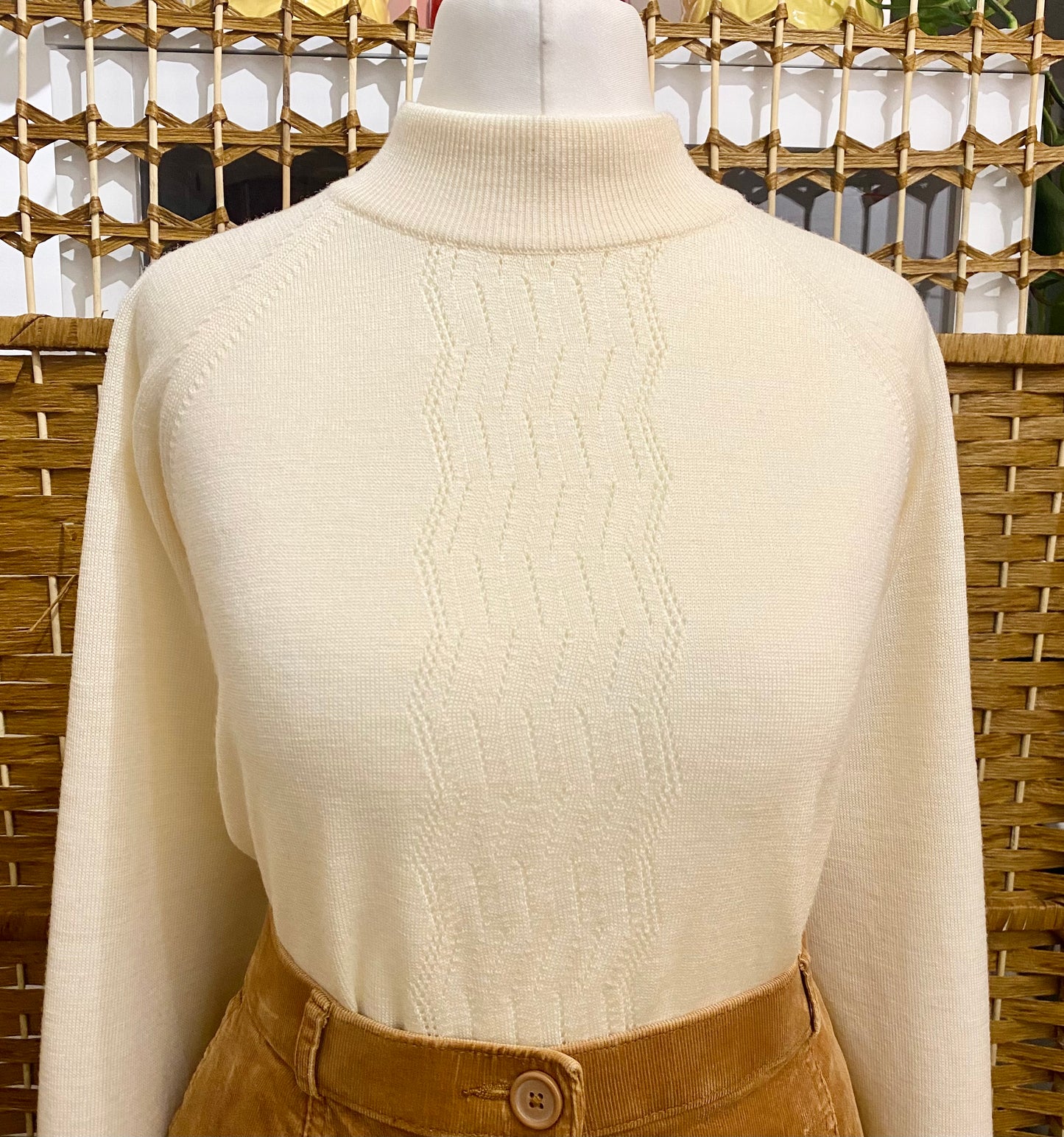 Cream Knitted Sweater (UK 16/18)