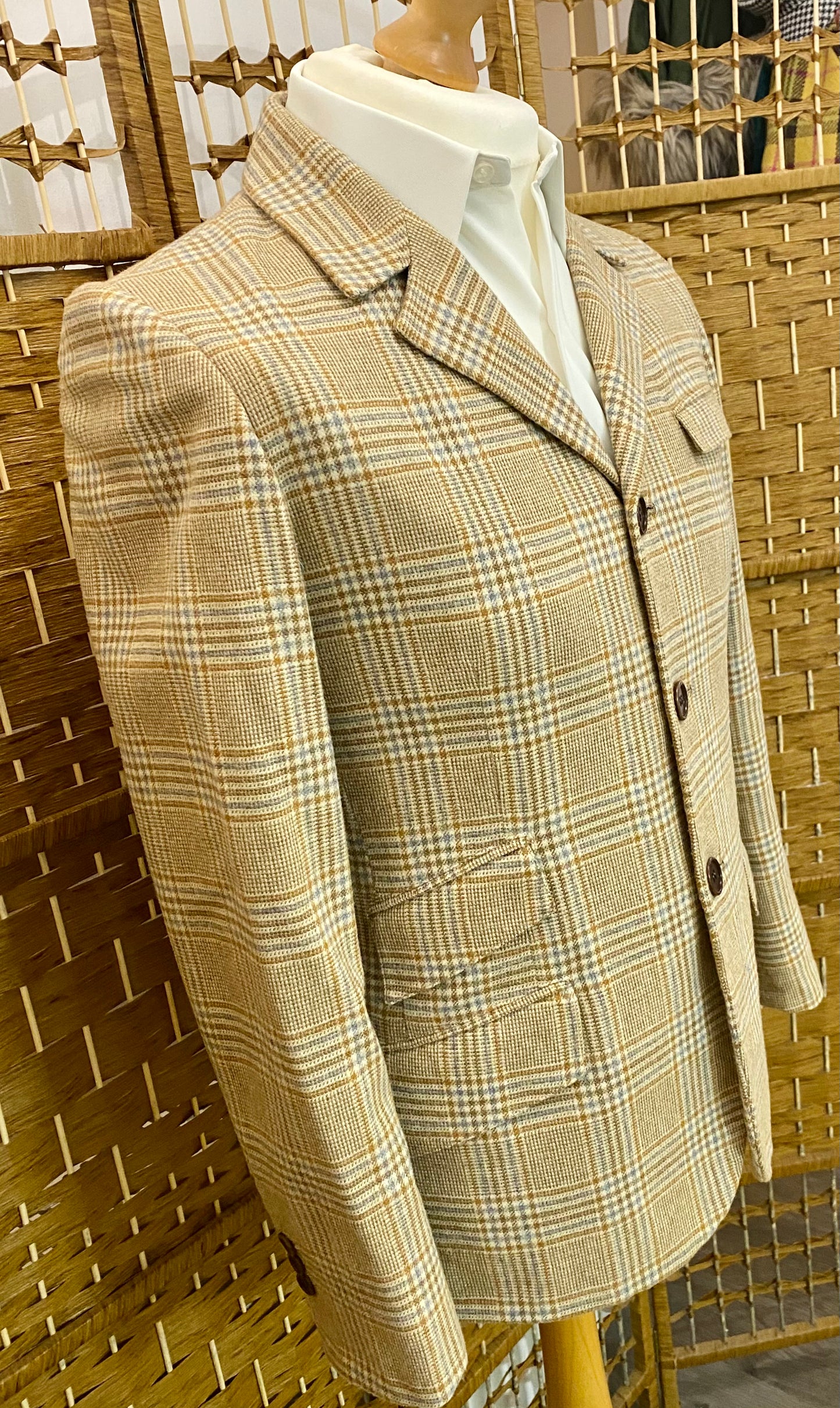 Tailor Made Wool Suit (38”/32”)