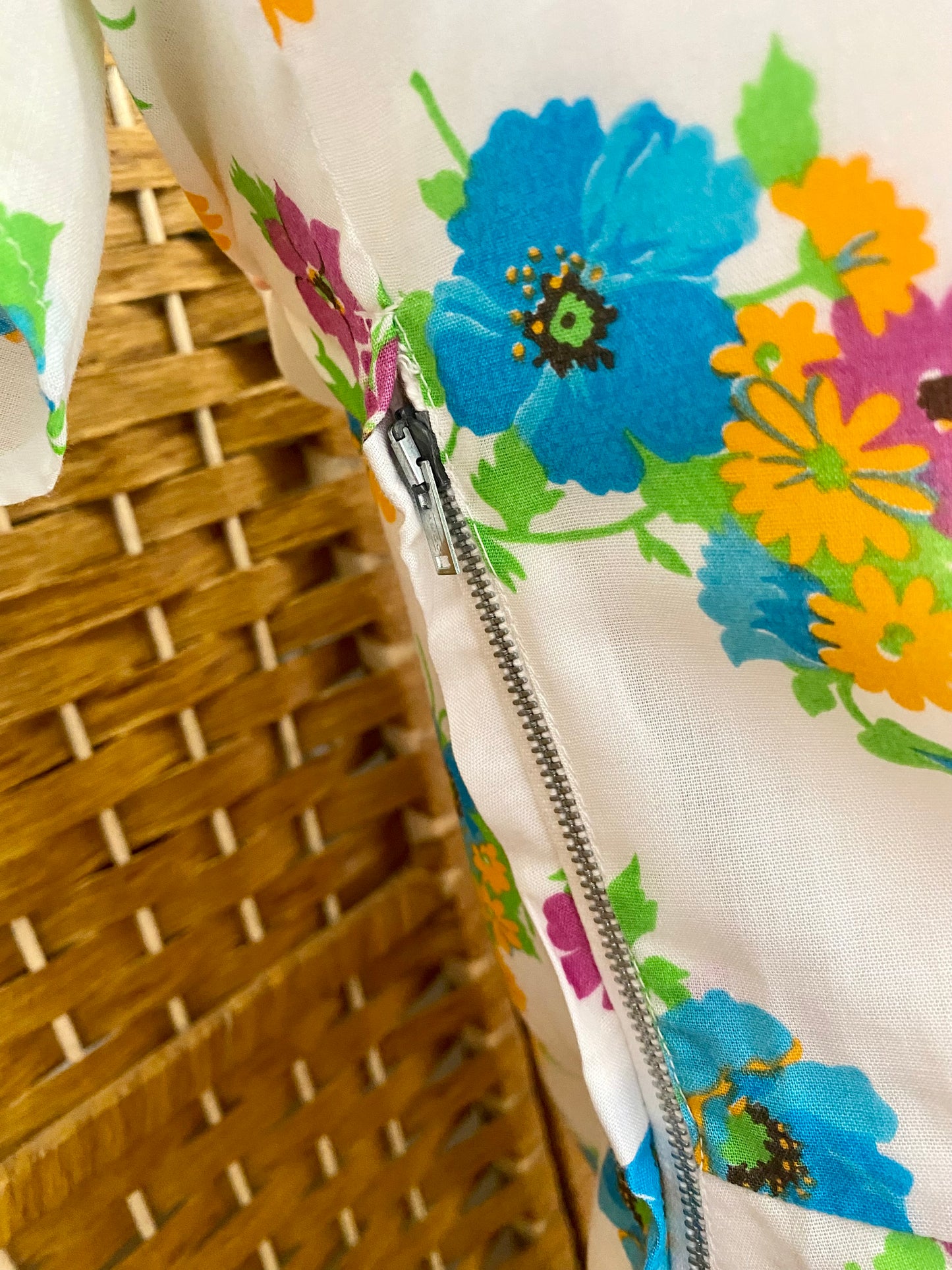 1970s Floral Mini Dress (UK 10)