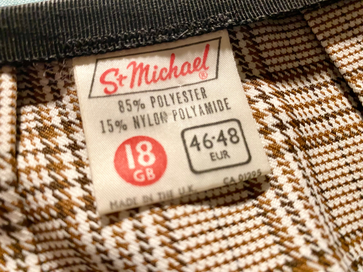 1970s St Michael Skirt Suit (UK 12/14)