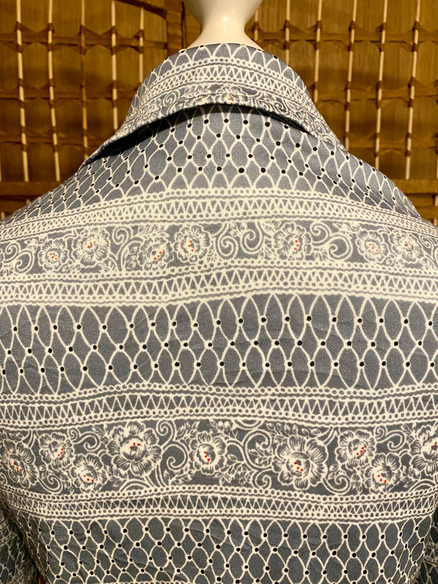 1970s Grey Geo-Print Shirt (UK 8)