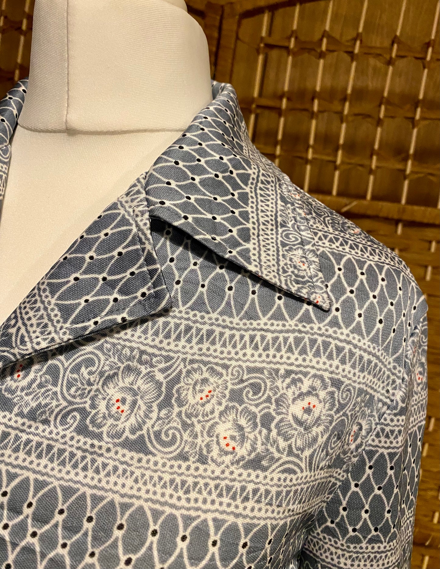 1970s Grey Geo-Print Shirt (UK 8)